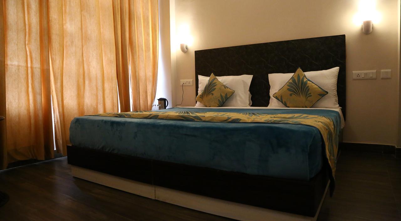 Kasauli Continental Resort Экстерьер фото
